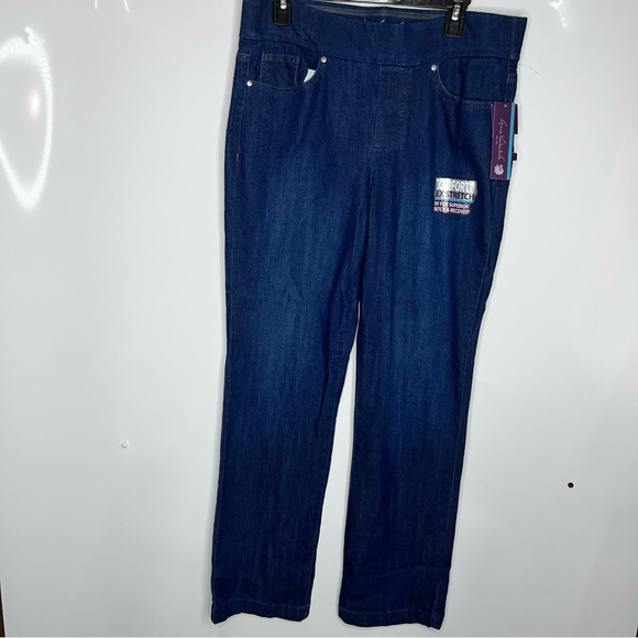 Gloria Vanderbilt Jeans Amanda Tapered Leg, Slimming Classic Rise Size 10 - Picture 3 of 13